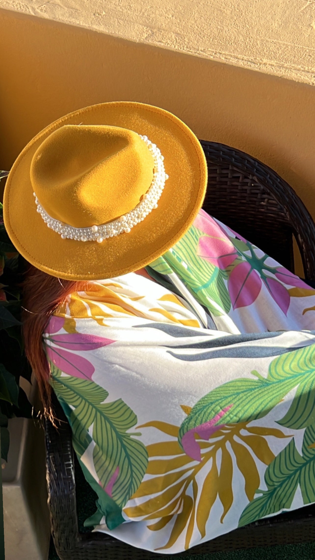 Aby Pearls Hat